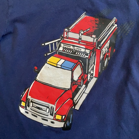 Bundle of kid’s long sleeve tees and sweatshirt - Picture 3 of 11